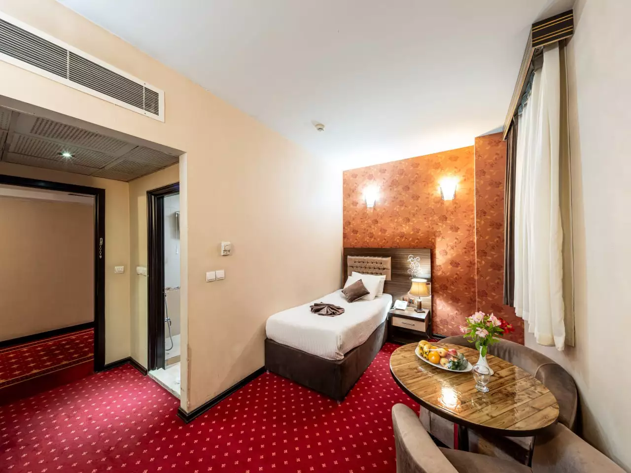 Alibaba https://cdn.alibaba.ir/ostorage/hotel-accommodation-images/693814c5a1e6f83605b7ed8d_سینگل (2).webp